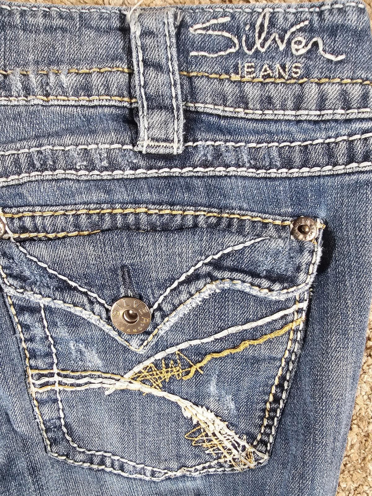 Silver Jeans Mckenzie Slim bootcut Womens 30x34 Flap Pockets