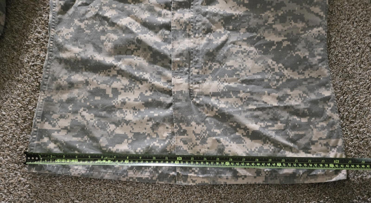 ACU Shirt/Coat Medium X-Long USGI Digital Camo Ripstop Army