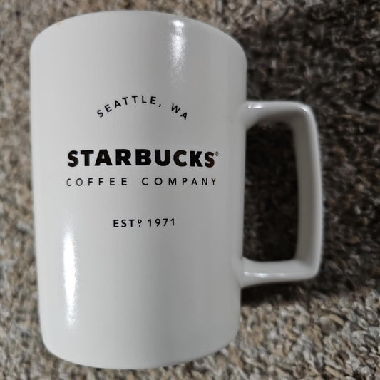 STARBUCKS Coffee Co Seattle, WA Barista Style 16 fl oz White Coffee Mug