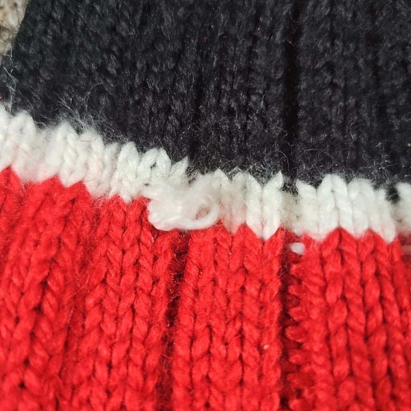 Wisconsin Badgers Columbia Winter Beanie Pom Hat