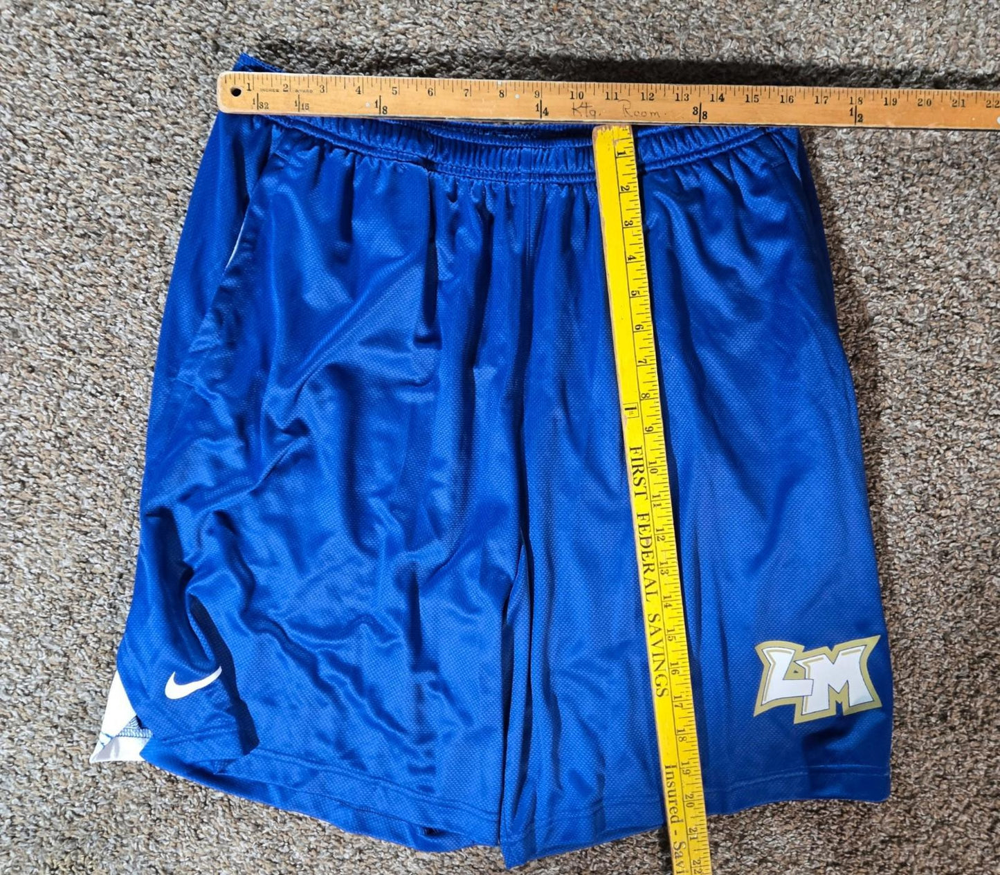 Nike Dri Fit drawstring athletic shorts XL blue LAKE MILLS