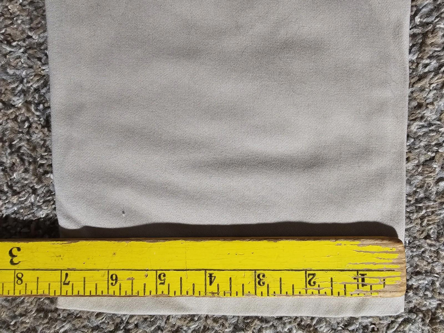 Old Navy Ultimate Skinny Built n Flex 36x34(33) Stones Throw