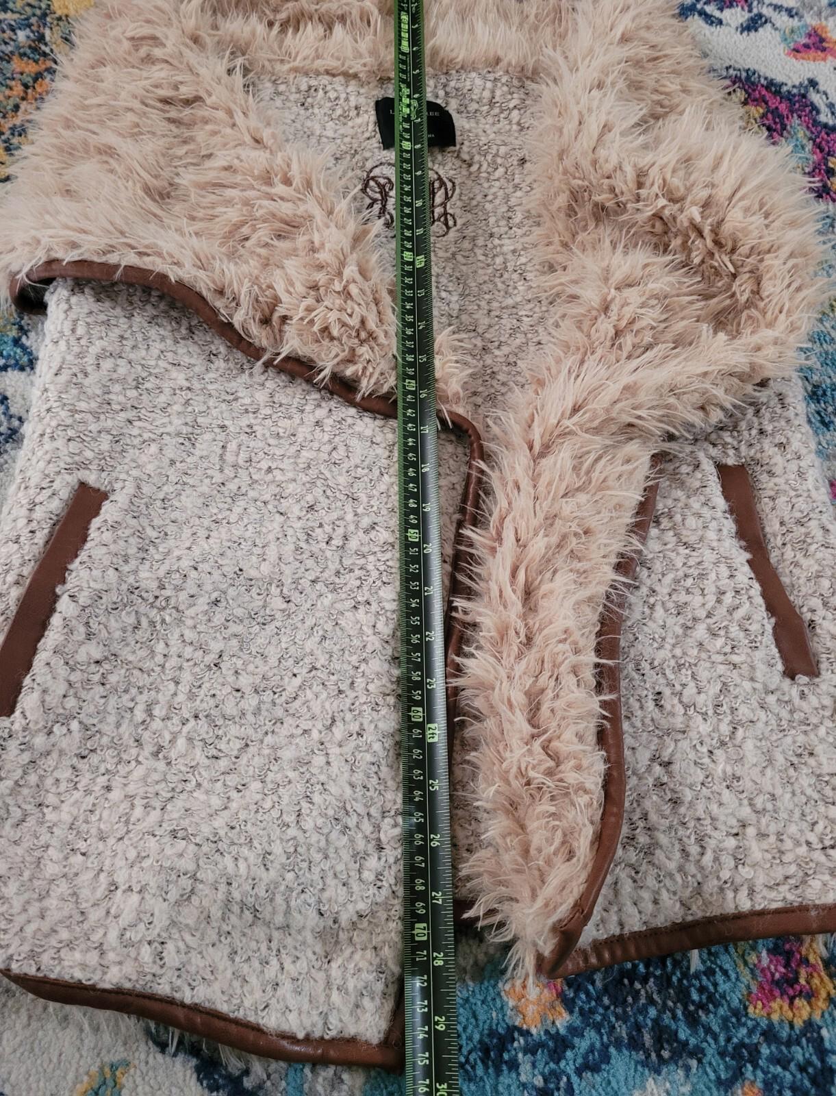 Love Tree Women's S Faux Fur Sherpa Wool Acrylic Open Vest