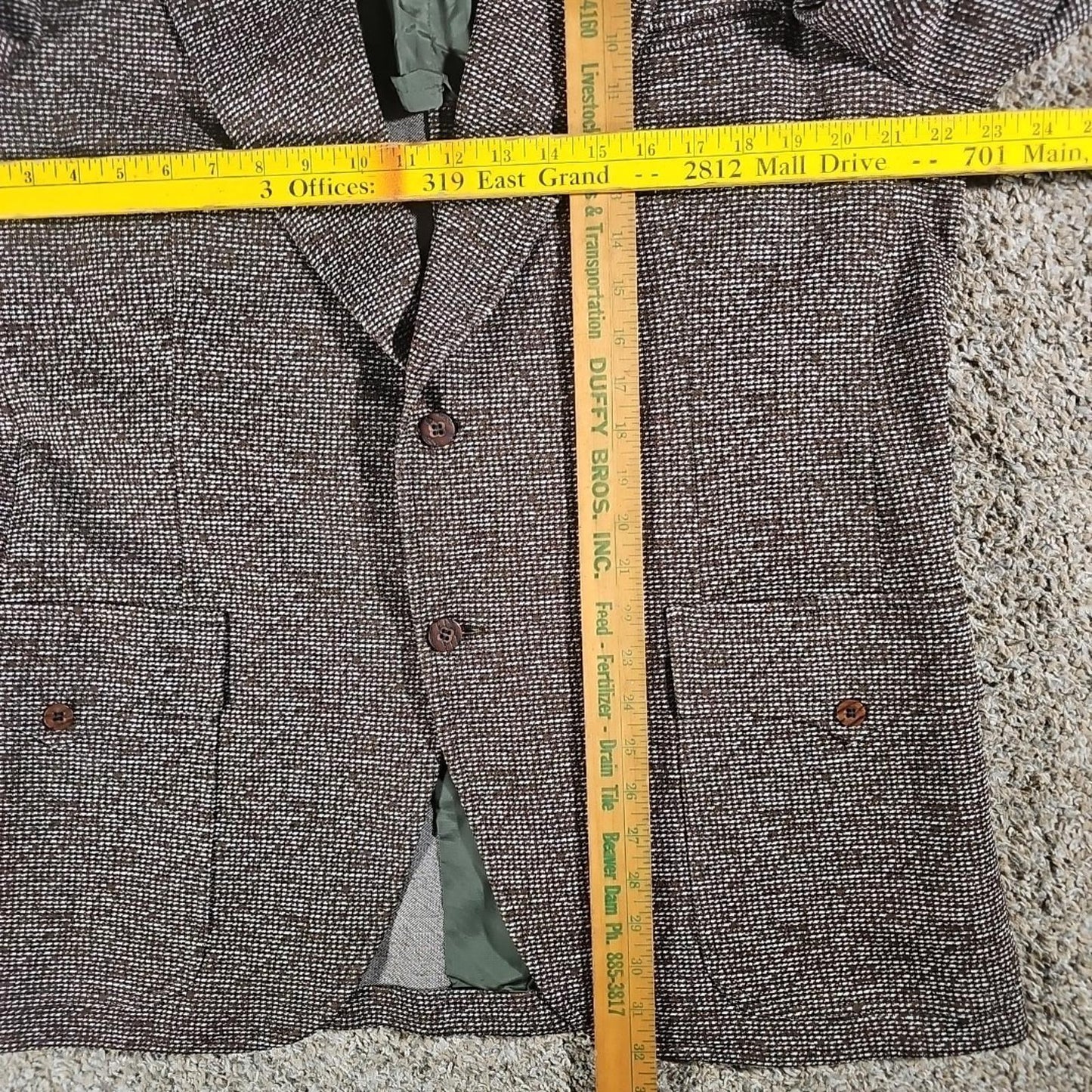 Michaels / Stern 2 Button Blazer Tailored Fit