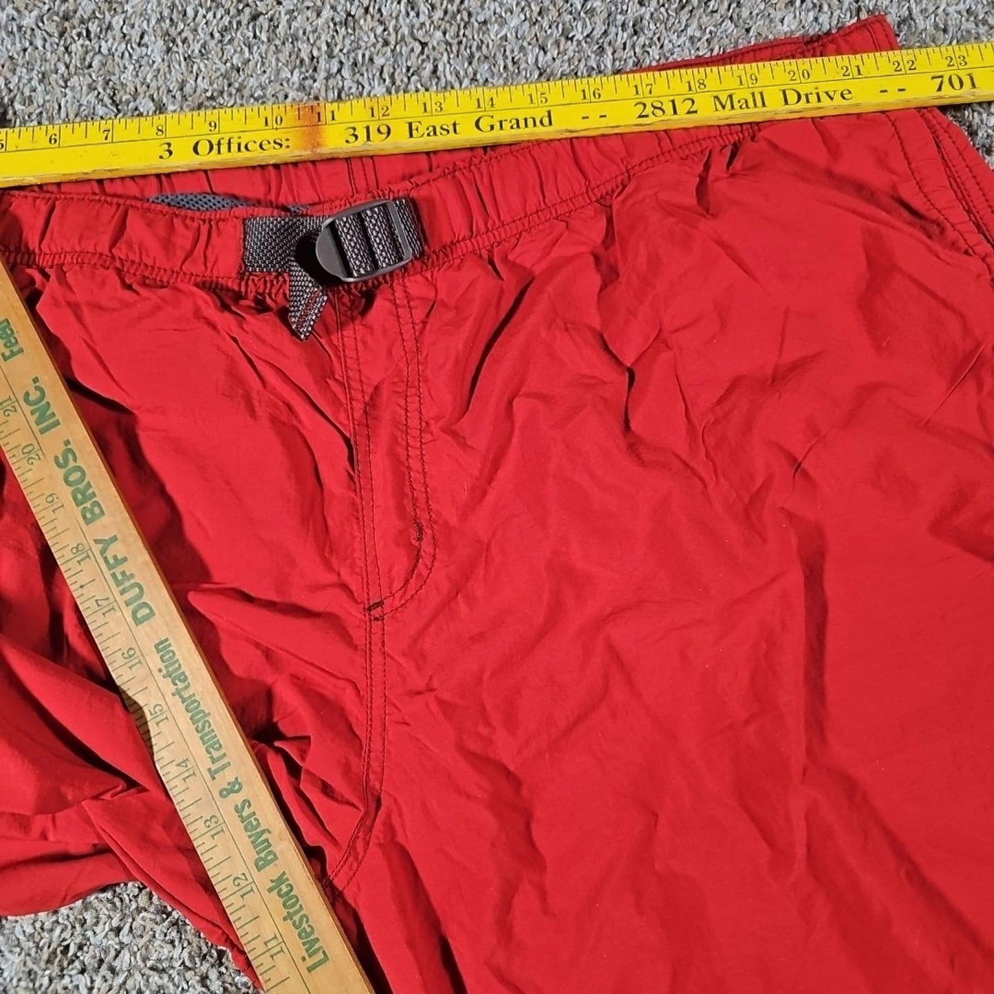 Columbia Omnishade 3X Belted Red Shorts