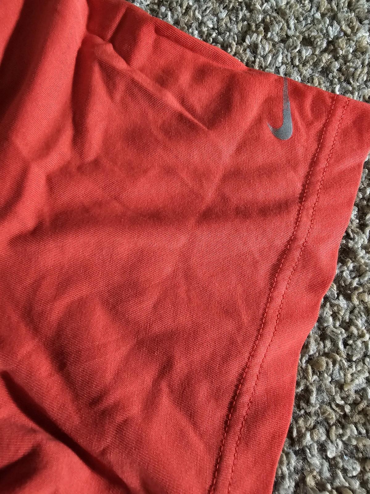 Nike Running EXCUSES SUCK  Regular Fit Tshirt Sz L Red