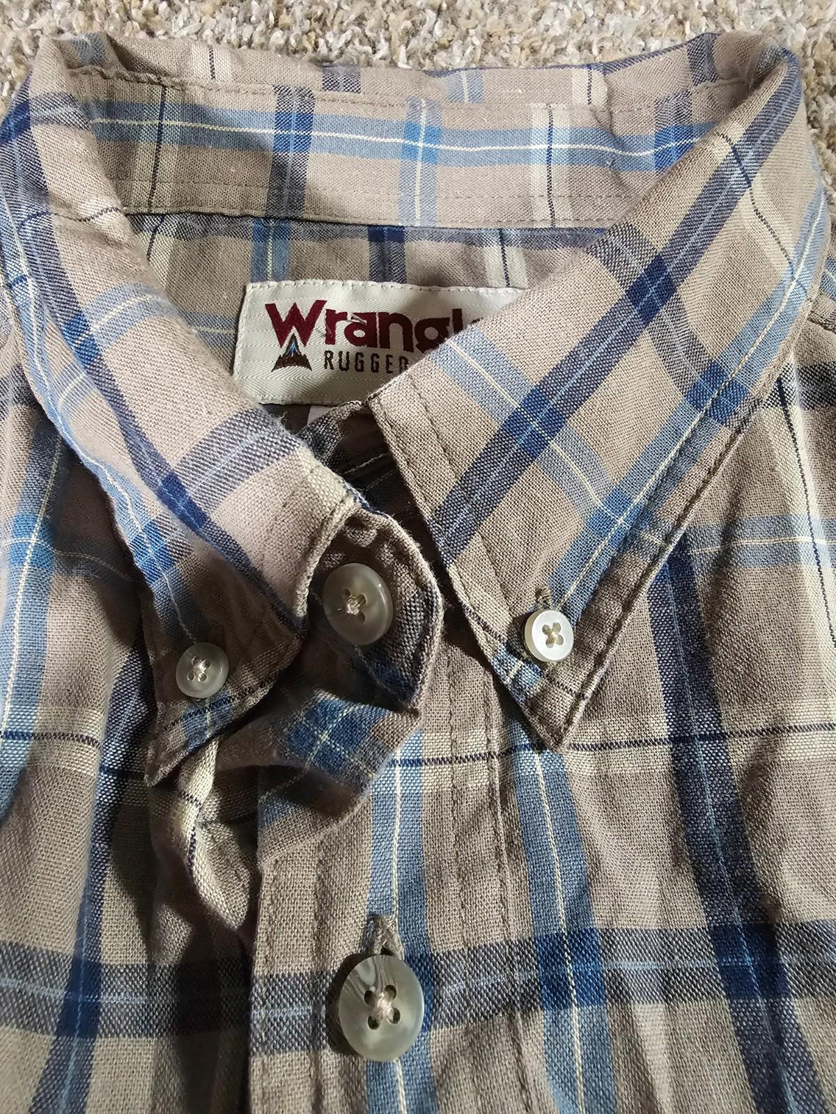 Wrangler Shirt Men XL Blue Brown Plaid Button Up Rugged Wear