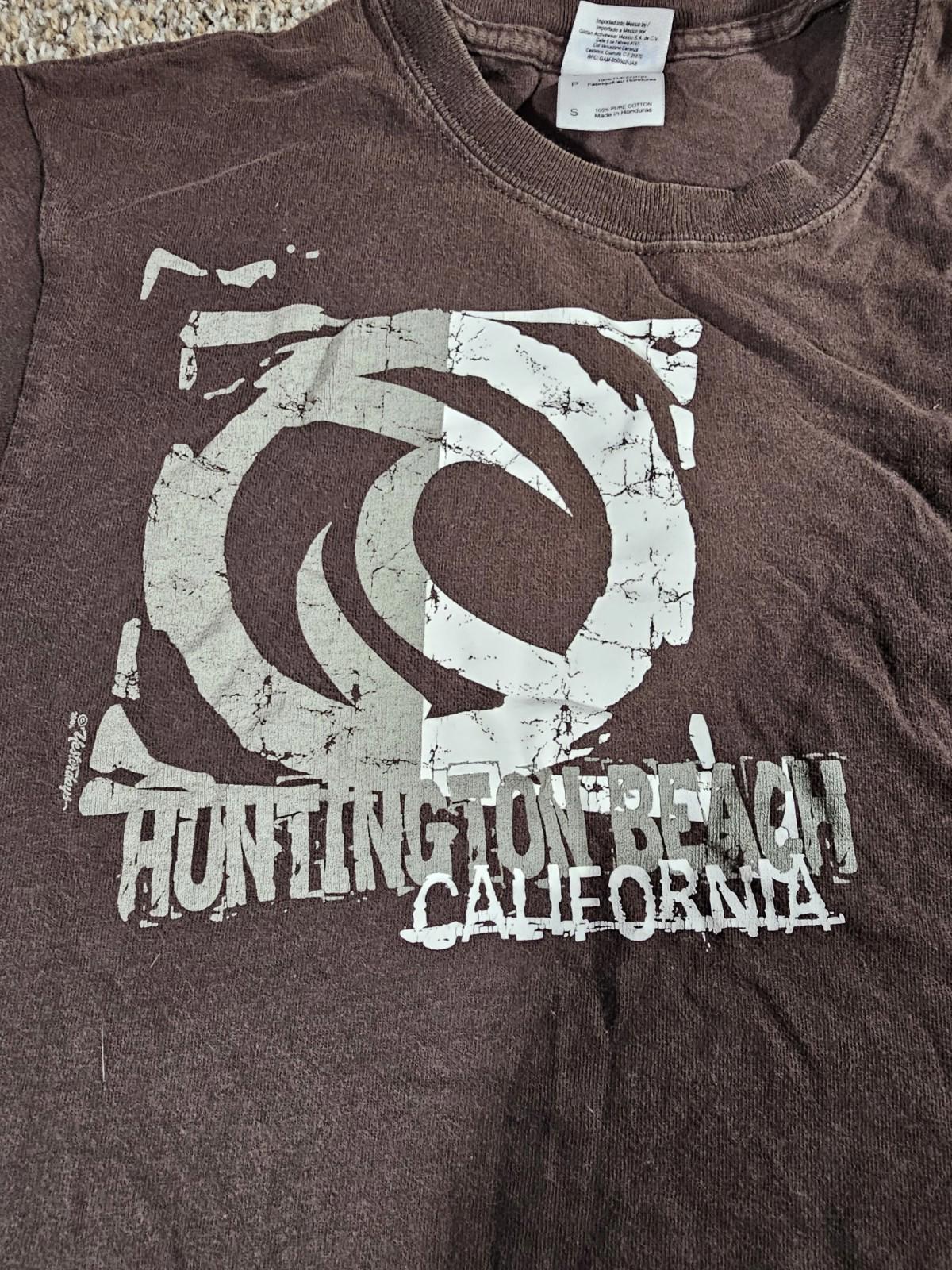 Huntington Beach California 2005 Brown Small Tshirt