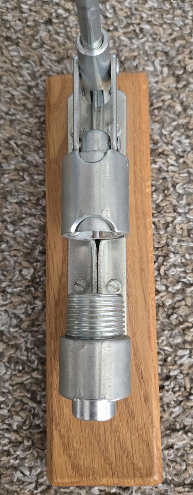Reed's Rocket Nut Cracker, Made in USA Model 800, Reed Machine Co. VINTAGE