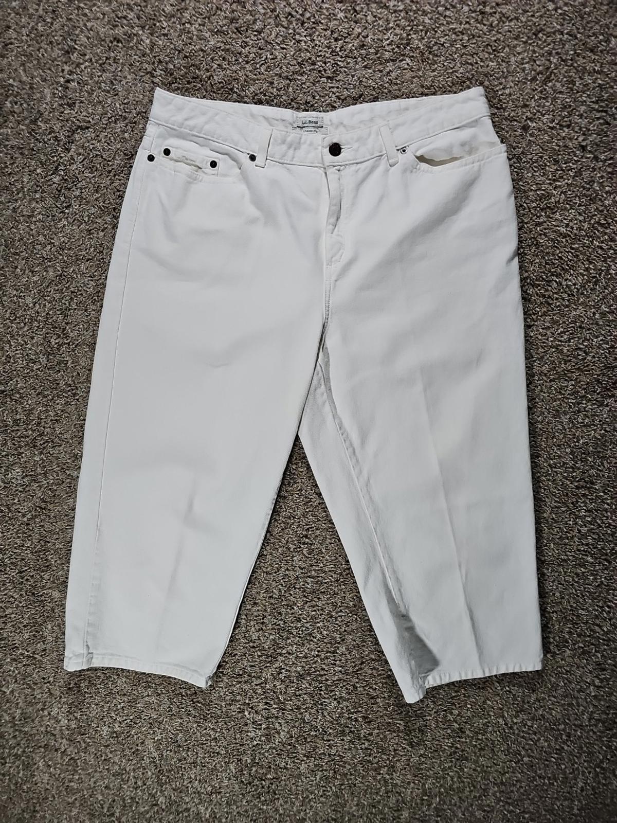 LL Bean Classic Fit 16 Petite White Jeans