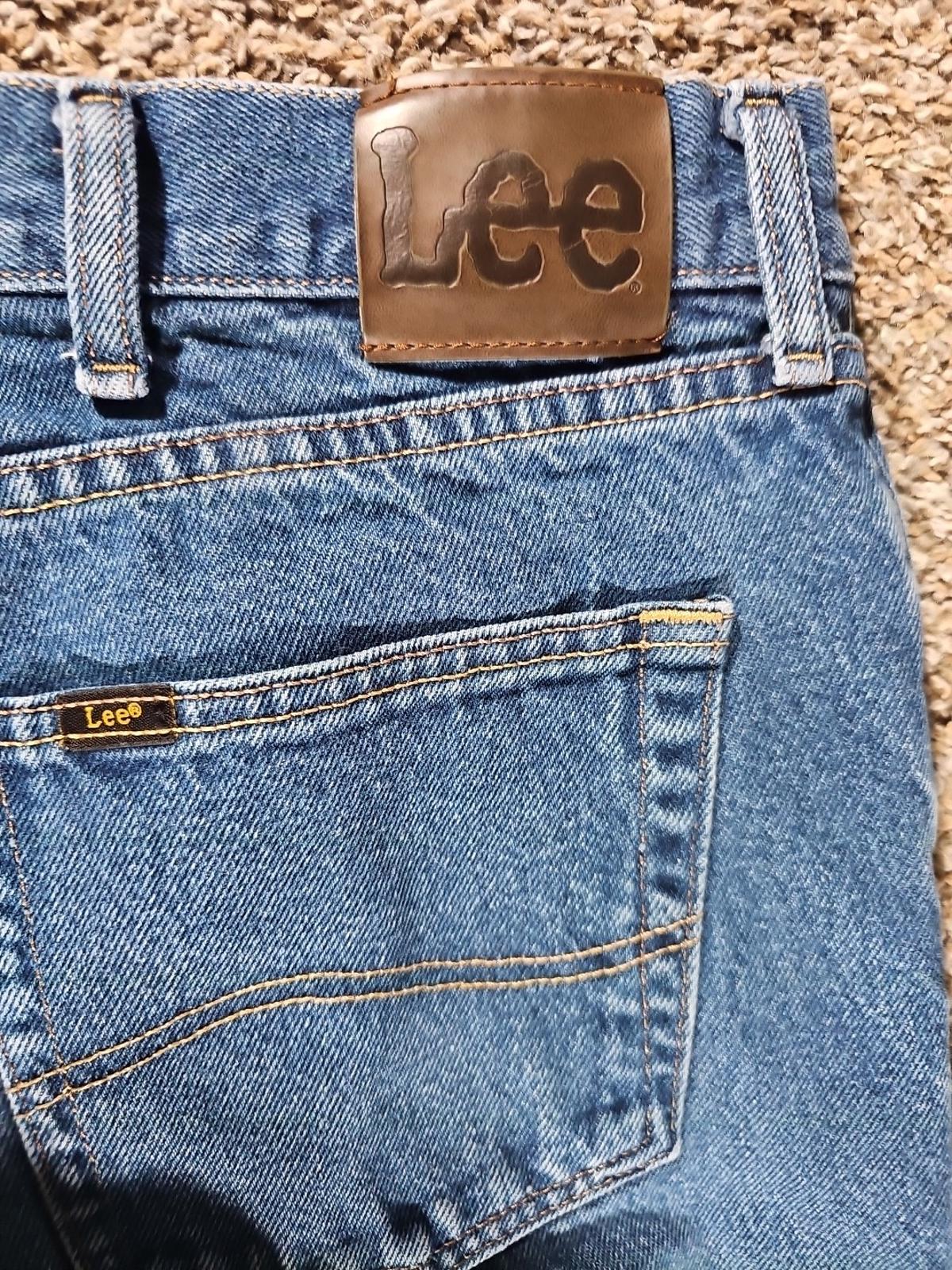 Lee Regular Fit Straight Jeans Size 38x29 Medium Wash Blue