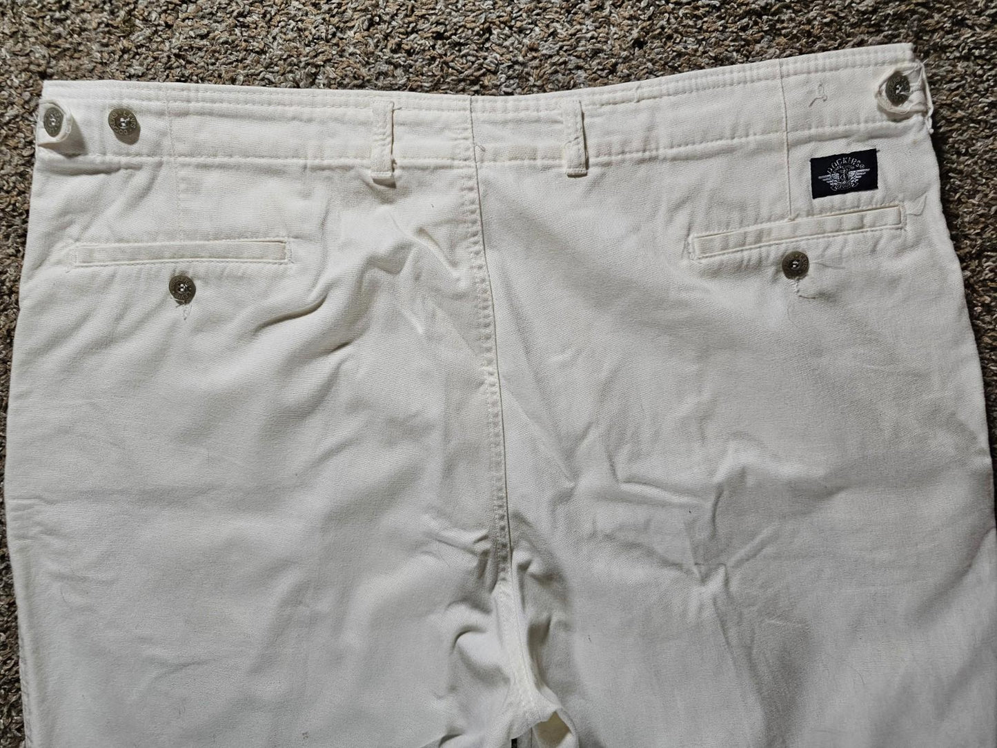 Dockers Levi’s Classic Fit Pants 42x30 Various Small Stains