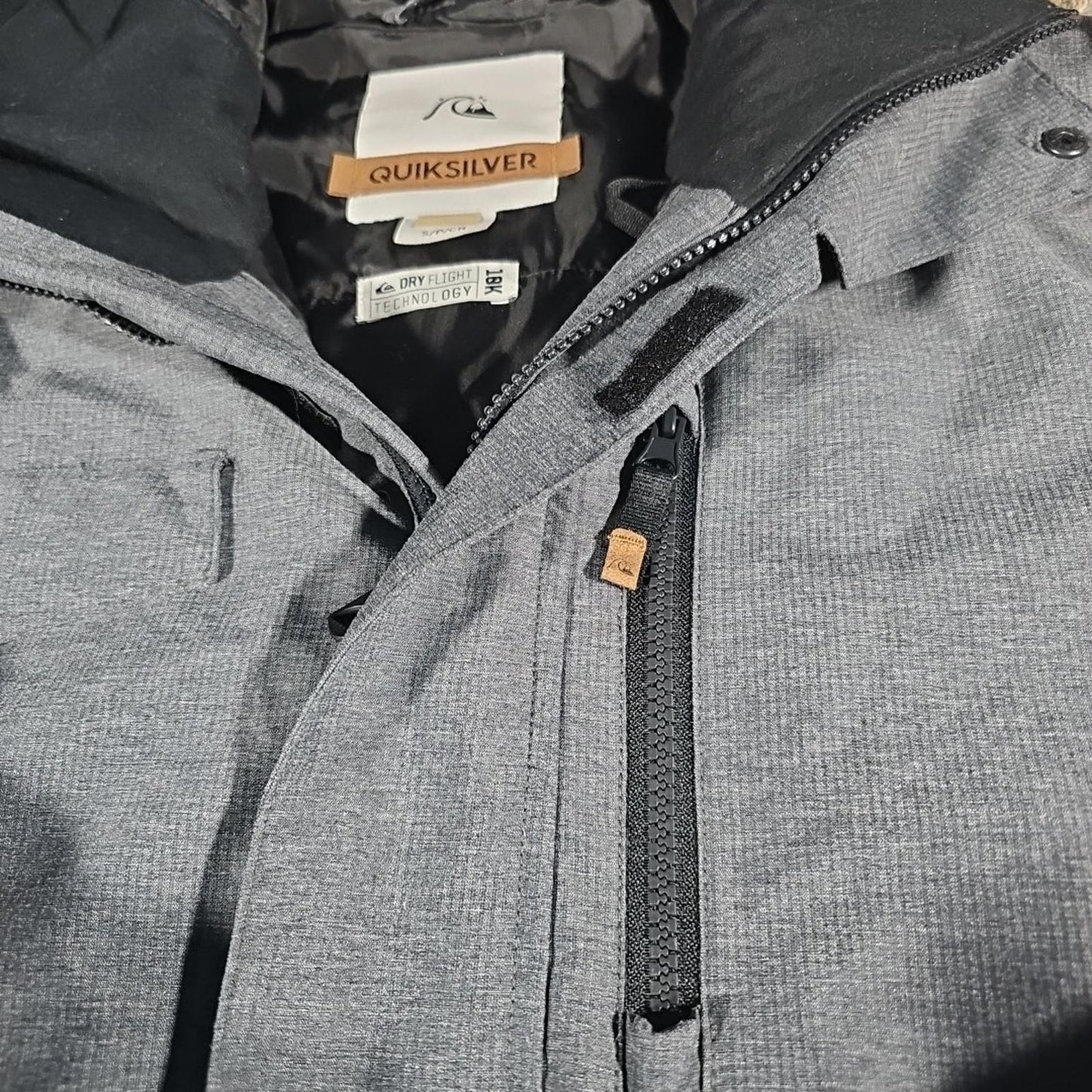 Quiksilver DryFlight 10k Jacket Men's S Snowboard/Skiing