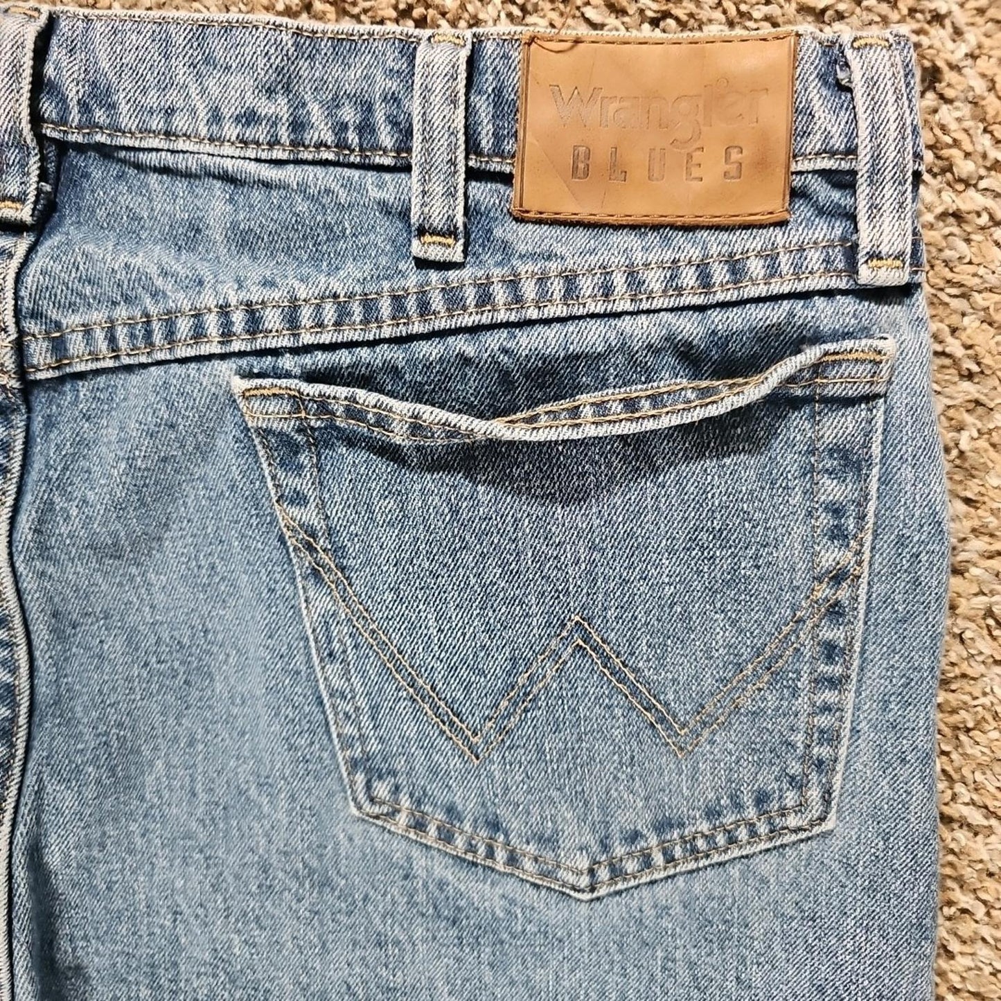 Wrangler Blues 38x30 Straight Leg Jeans