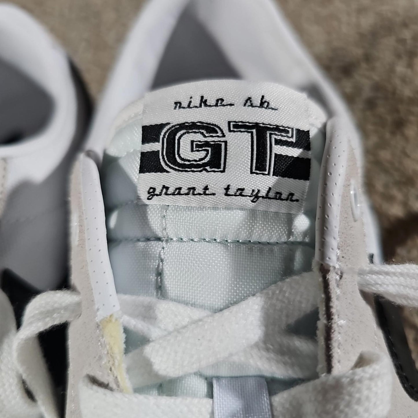 Size 11 - Nike Zoom Blazer Pro GT SB Low White DC7695-100