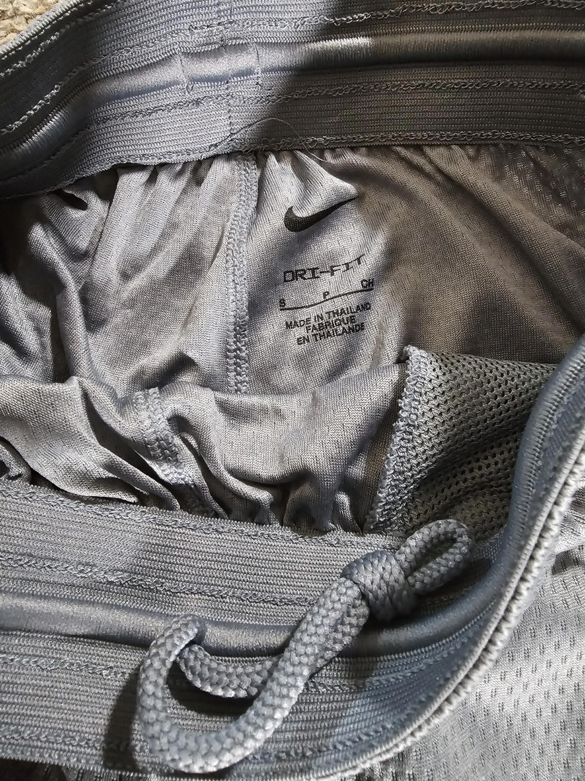 Gray Nike Dri Fit drawstring athletic shorts S