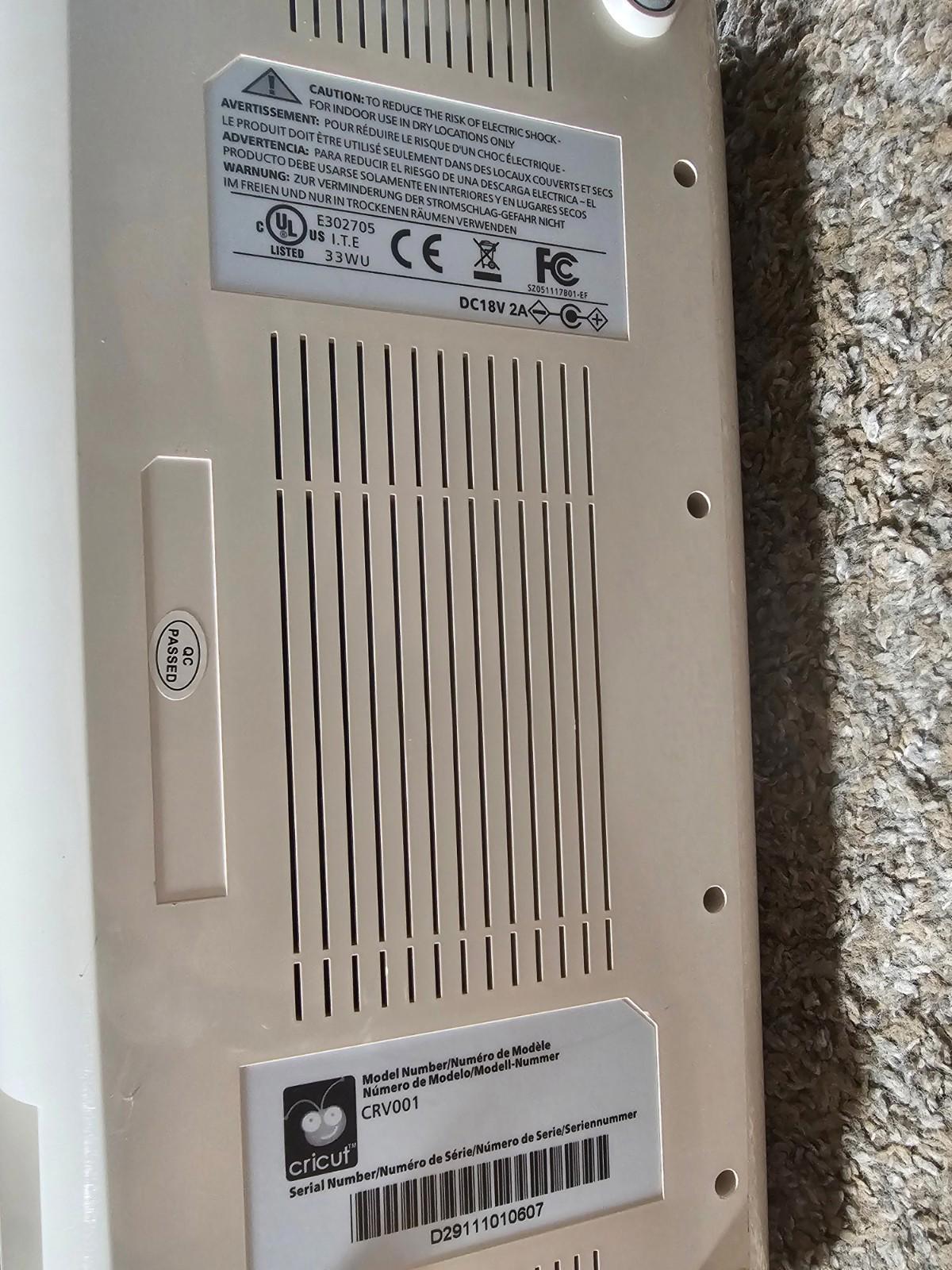 Cricut CRV001 Electronic Cutting Machine - No Power Cord Untested