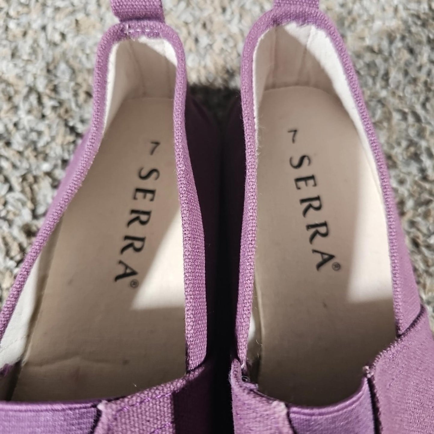 SERRA 49793 Purple Loafer Slip On Shoes Sz 7