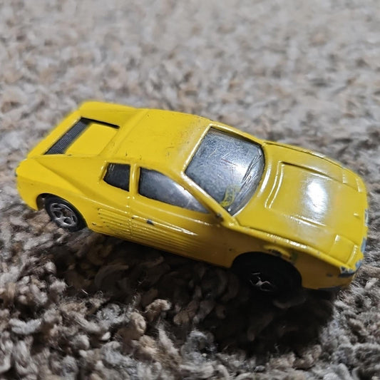Vintage RARE HOT WHEELS Yellow Die Cast Ferrari Testarossa