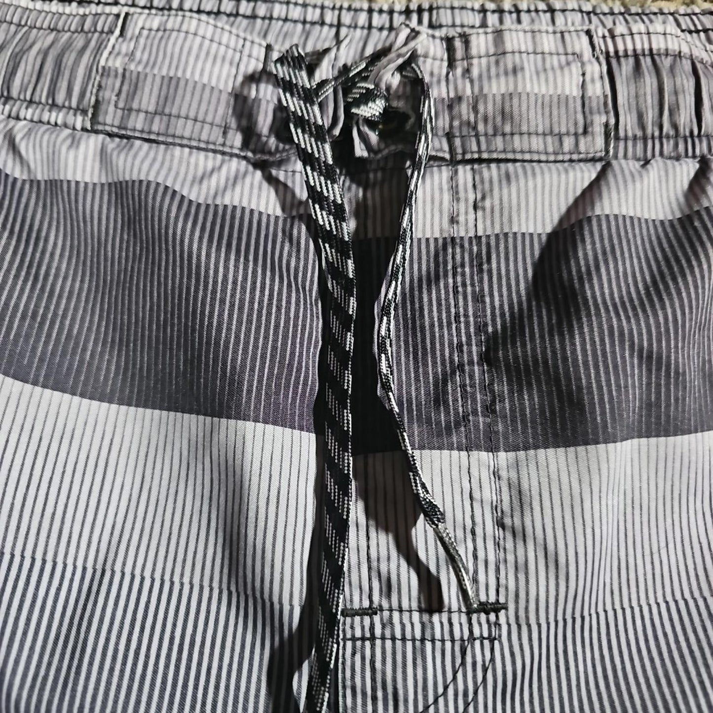 Nike Hybrid Board Swim Shorts Small Gray