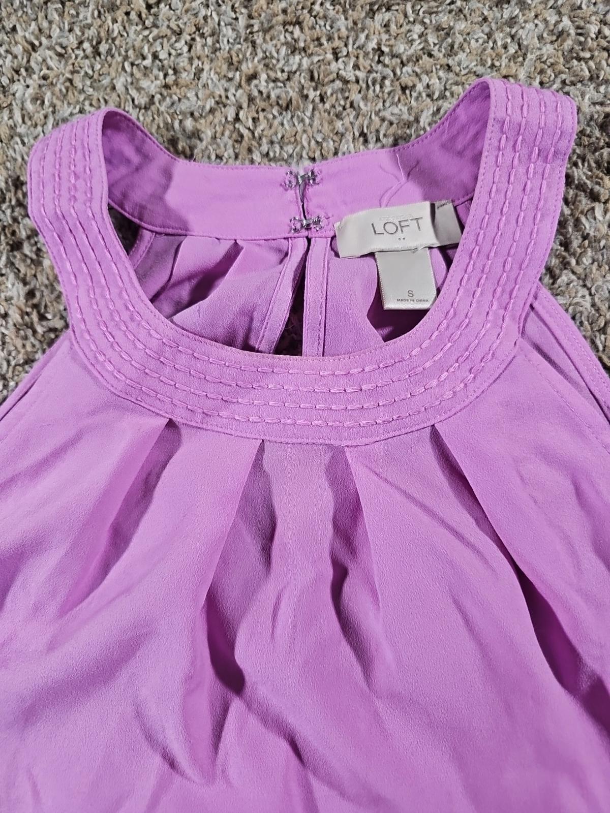 Ann Taylor LOFT Size Small Purple Tank Top