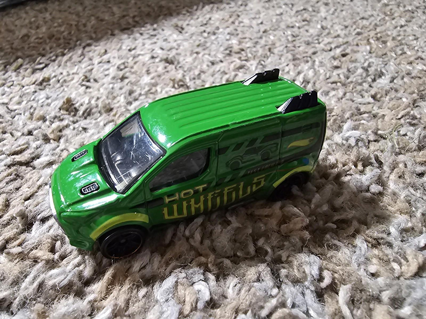 2014 Mattel Hot Wheels Ford Transit Connect Green Toy Van