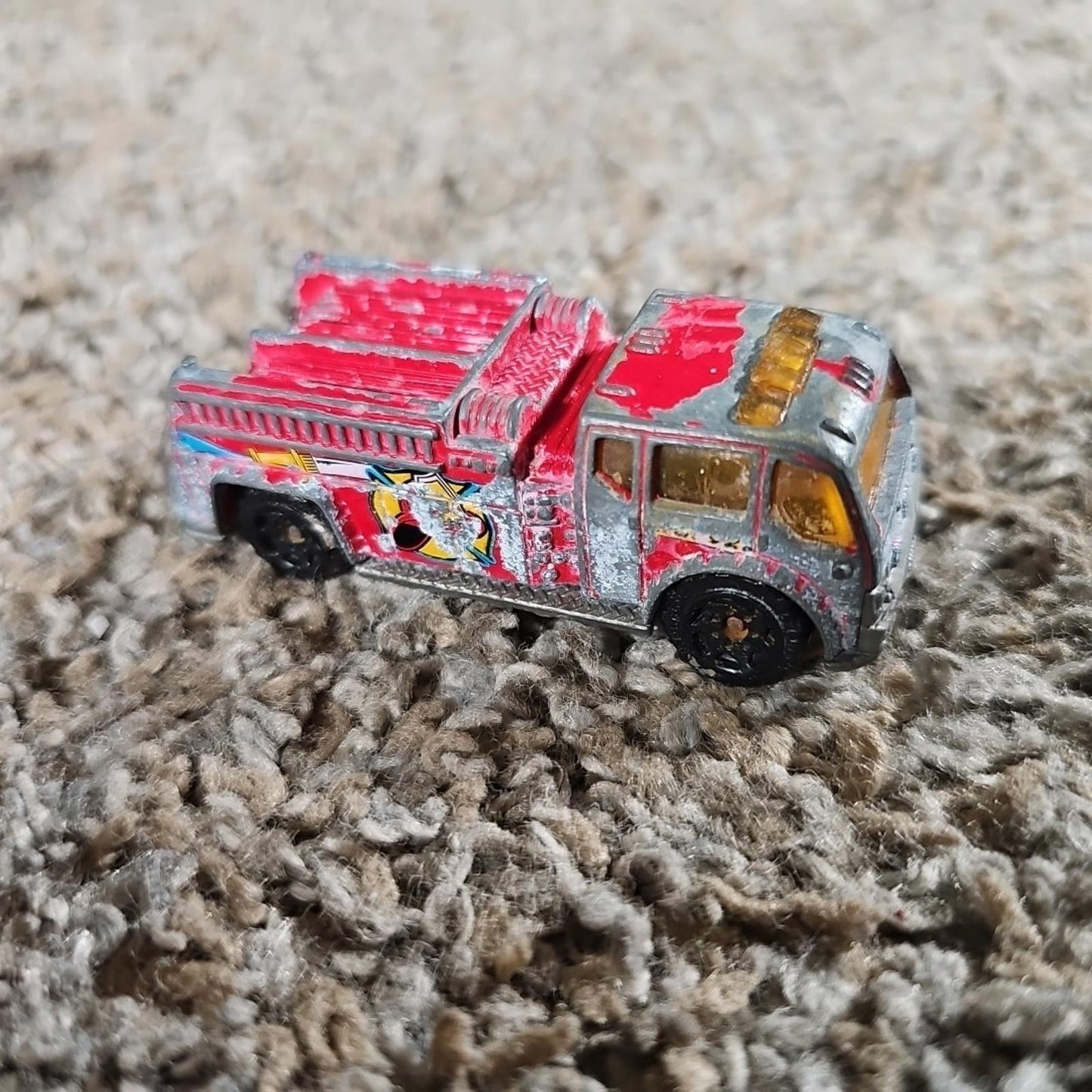 2001 Matchbox Water Pumper Fire Truck