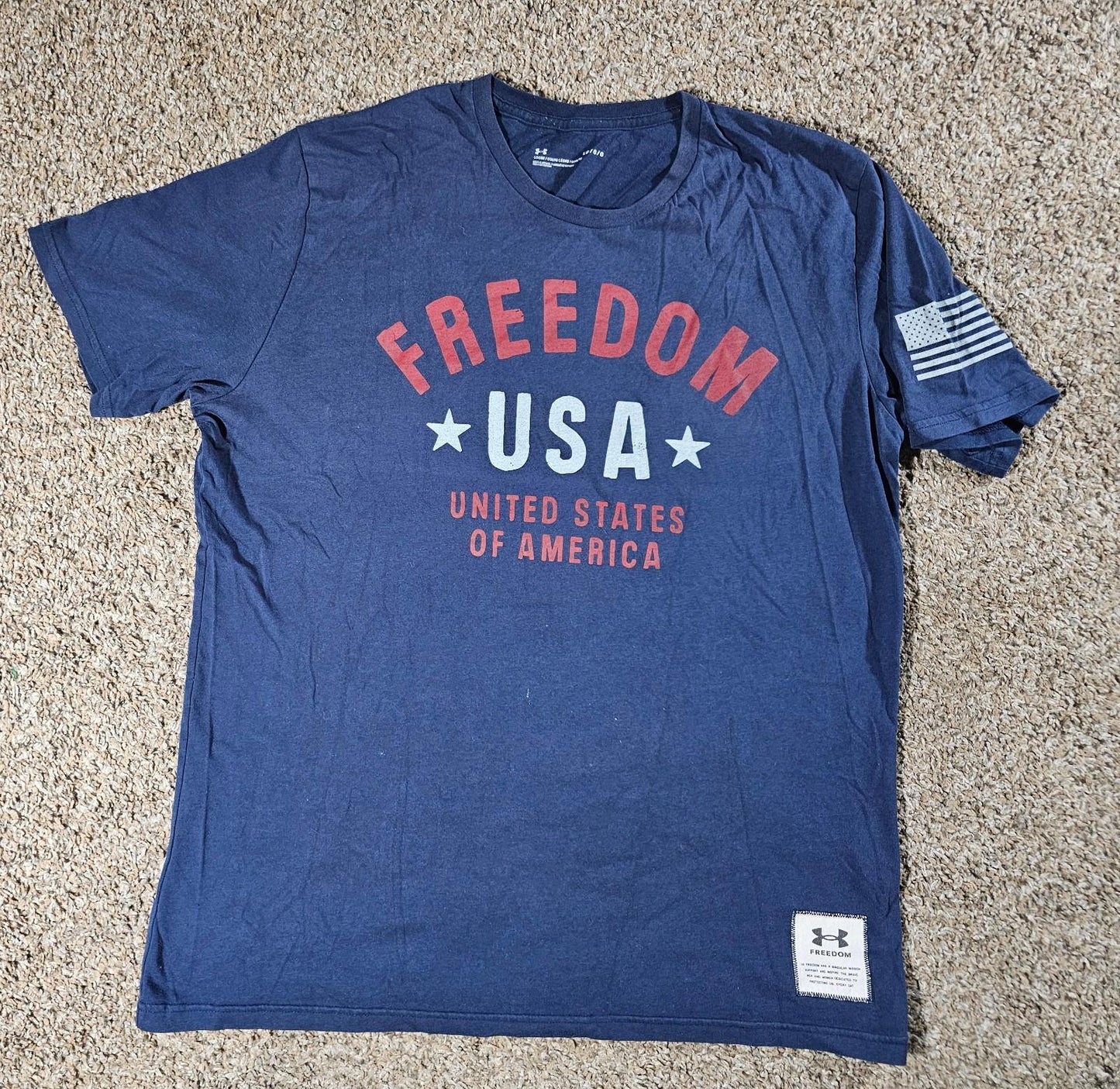 Under Armour FREEDOM American Flag t-shirt Mens L