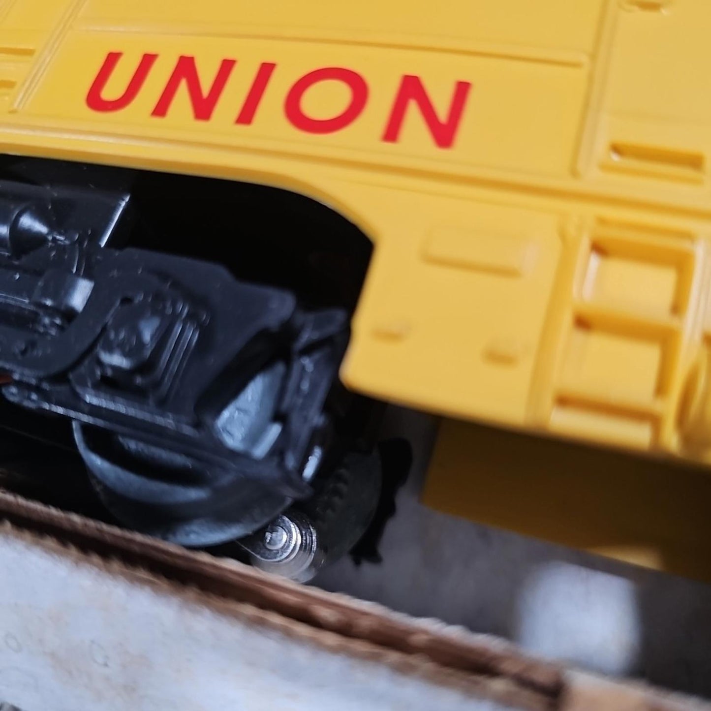 K-Line electric train Diesel Engine dual motor K2108 0/027 Gauge