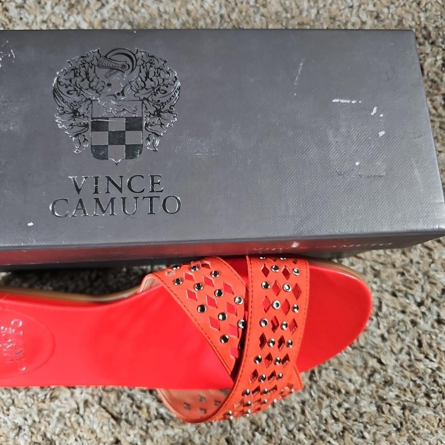 vince camuto vc-endana blood orange sandals 8.5M NIB