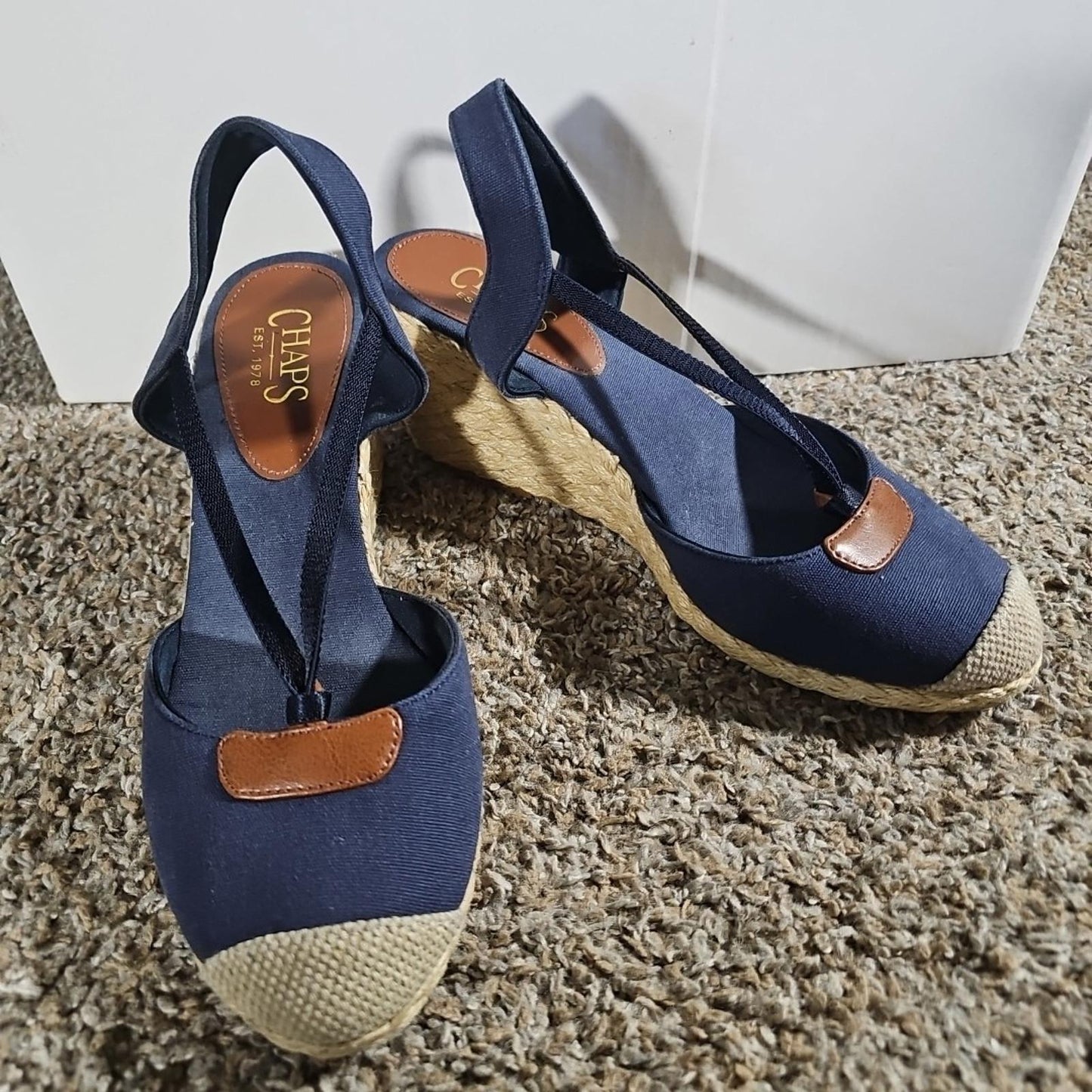 Chaps Clarisa Wedge Heel Sandal Sz 9B