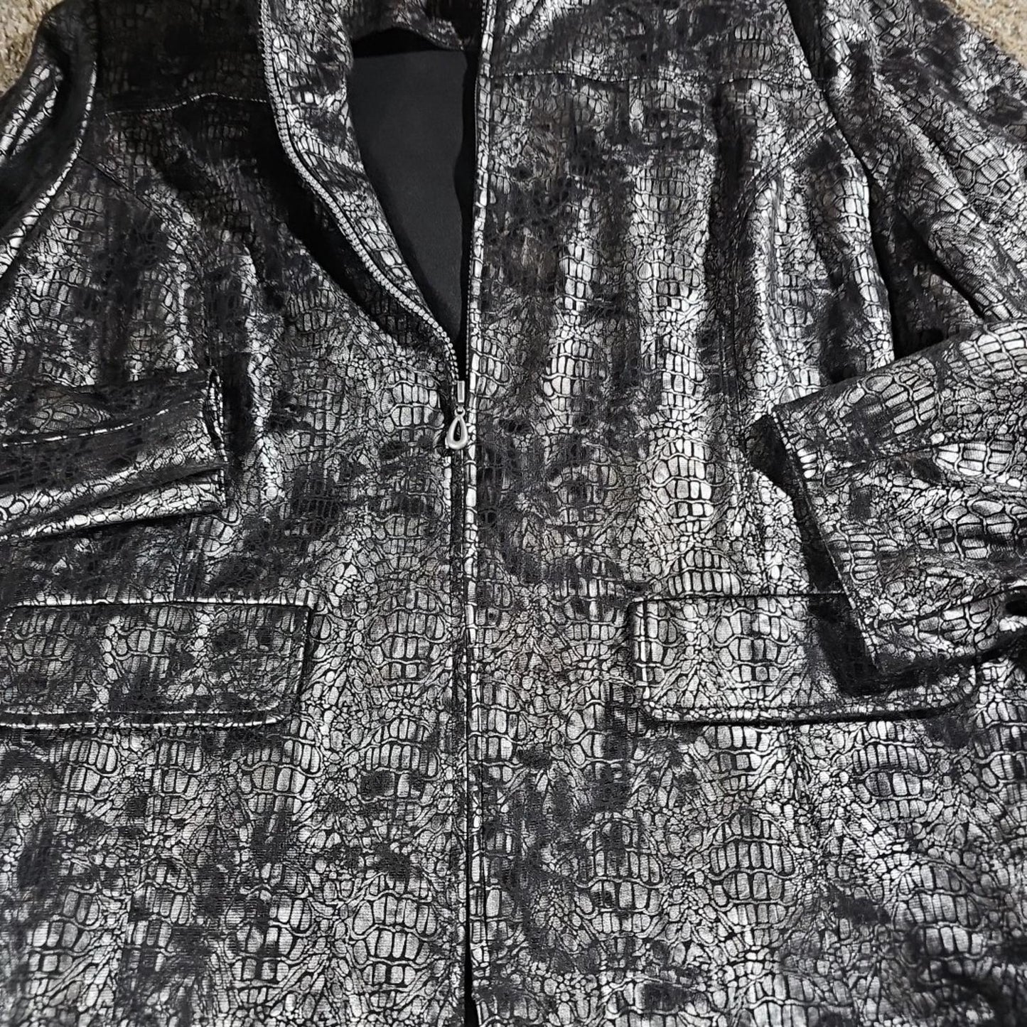 Alfred Dunner Women's Jacket 18W Metallic Snakeskin Pattern