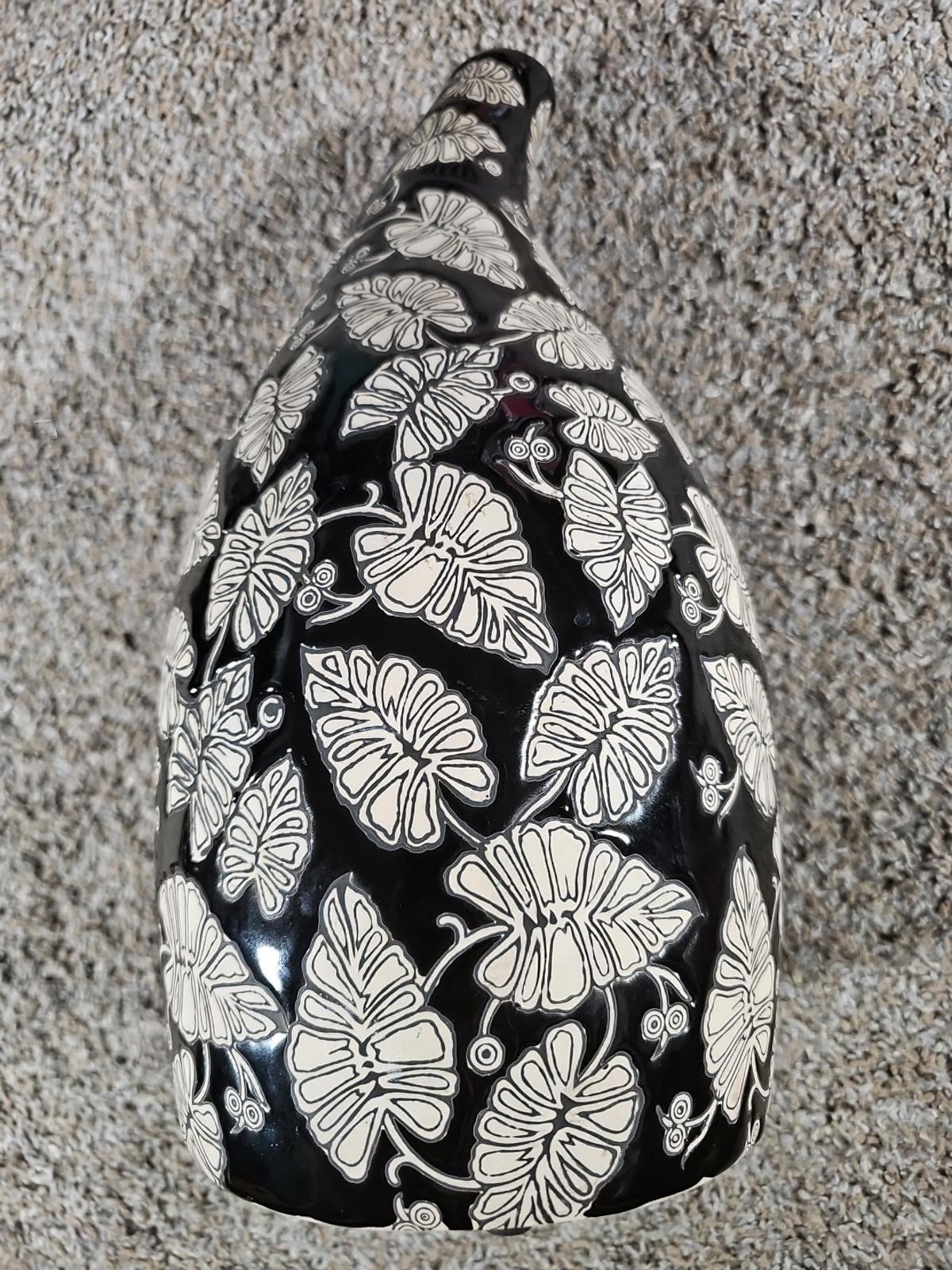 Ceramic Pottery Art Leaf Vase
