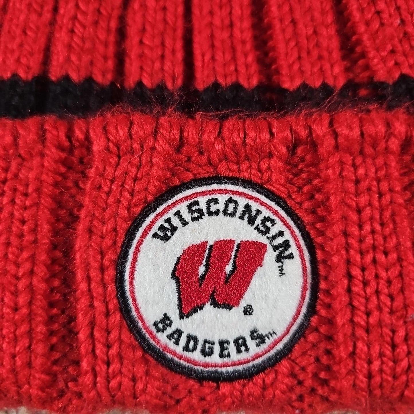 Wisconsin Badgers Columbia Winter Beanie Pom Hat