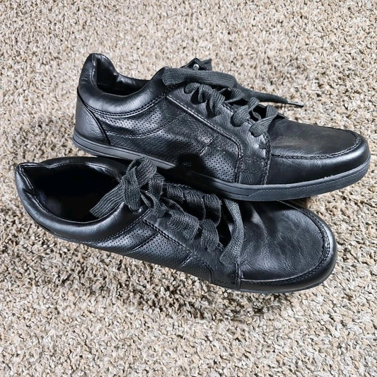 Mossimo Supply Black Low Top Leather Shoes 10.5