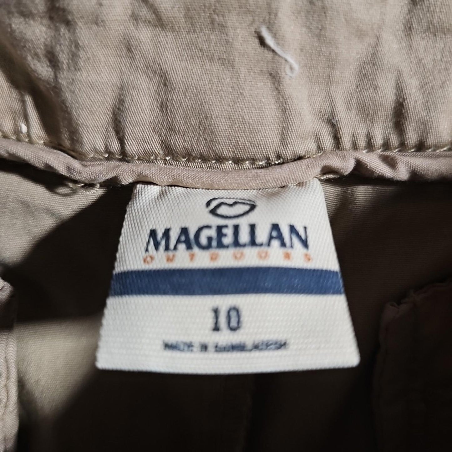 Magellan Outdoors Bermuda Shorts Women's Sz 10 Tan