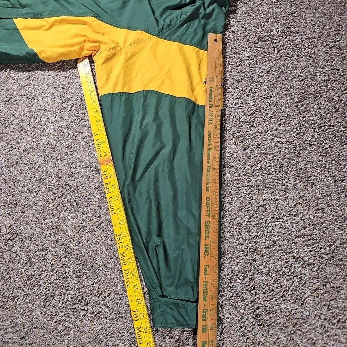 Green Bay Packers Reebok Team Apparel Fullzip XL Windbreaker