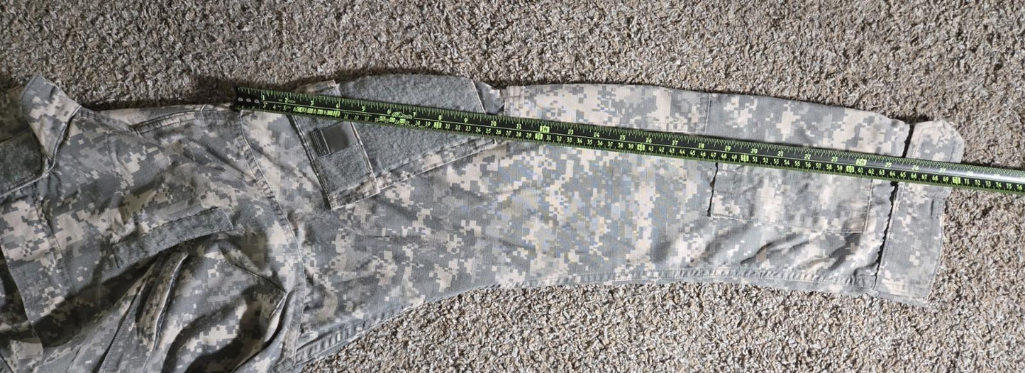 ACU Shirt/Coat Medium X-Long USGI Digital Camo Ripstop Army