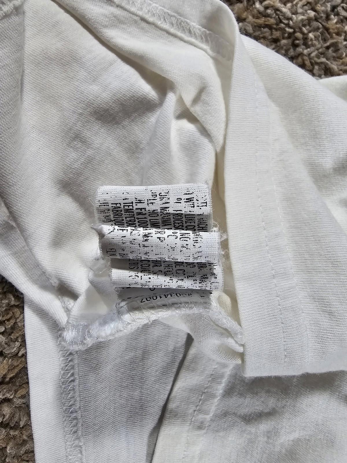 Forever 21 Mens Medium White Tshirt