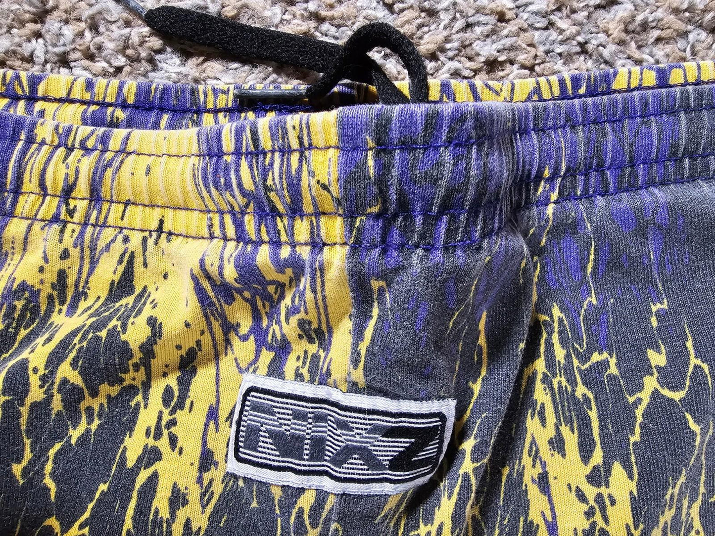 NIXZ Purple black yellow Lakers Colors lounge pants Large