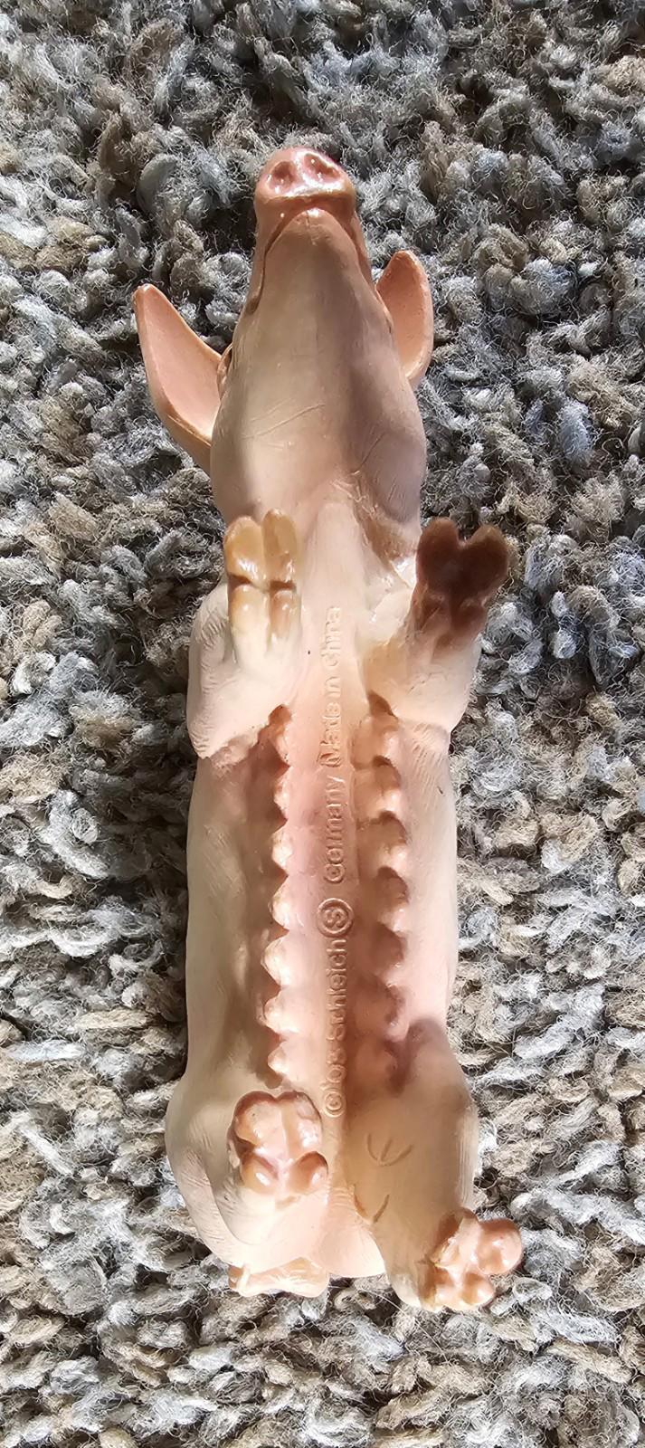Schleich Germany Animal Figure 2003 Sow Pig Farm Toy