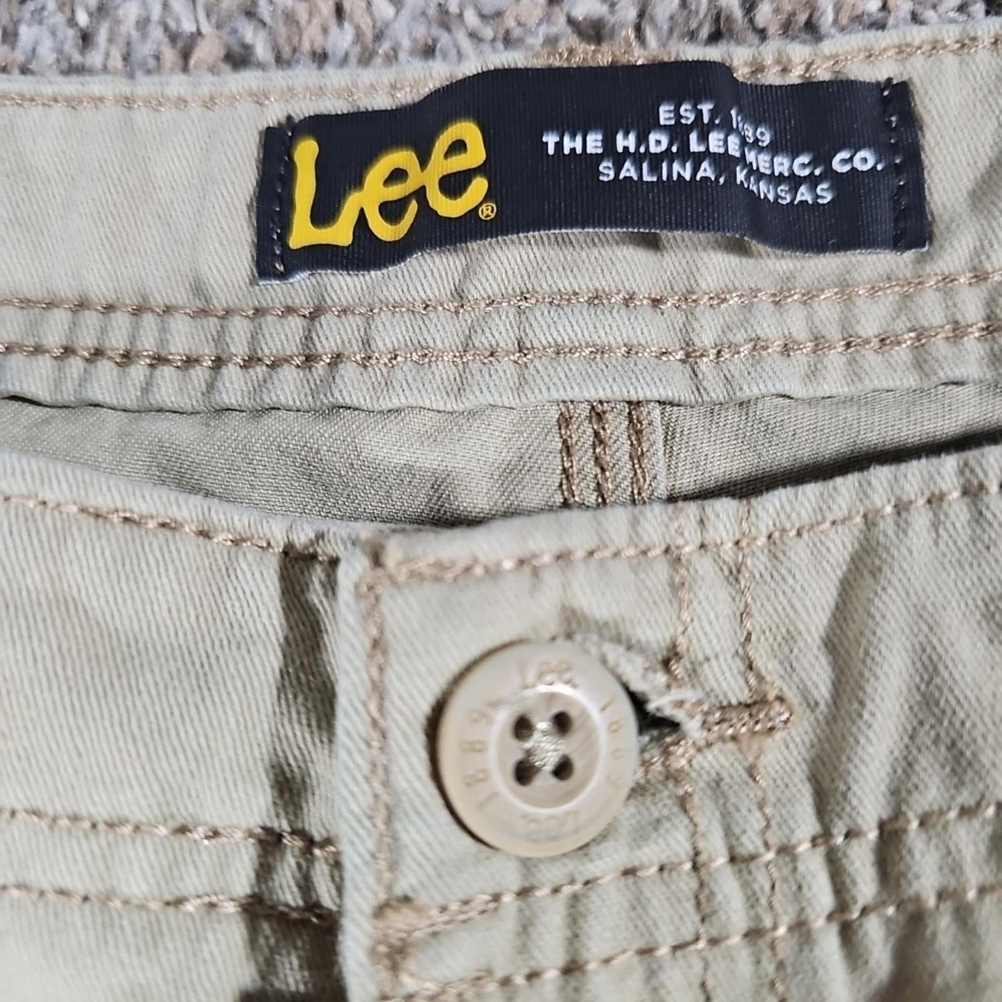 LEE sz 38 Cargo Shorts