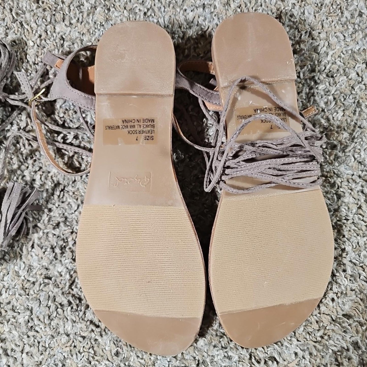 Qupid Gladiator Leather Sandals Sz 7