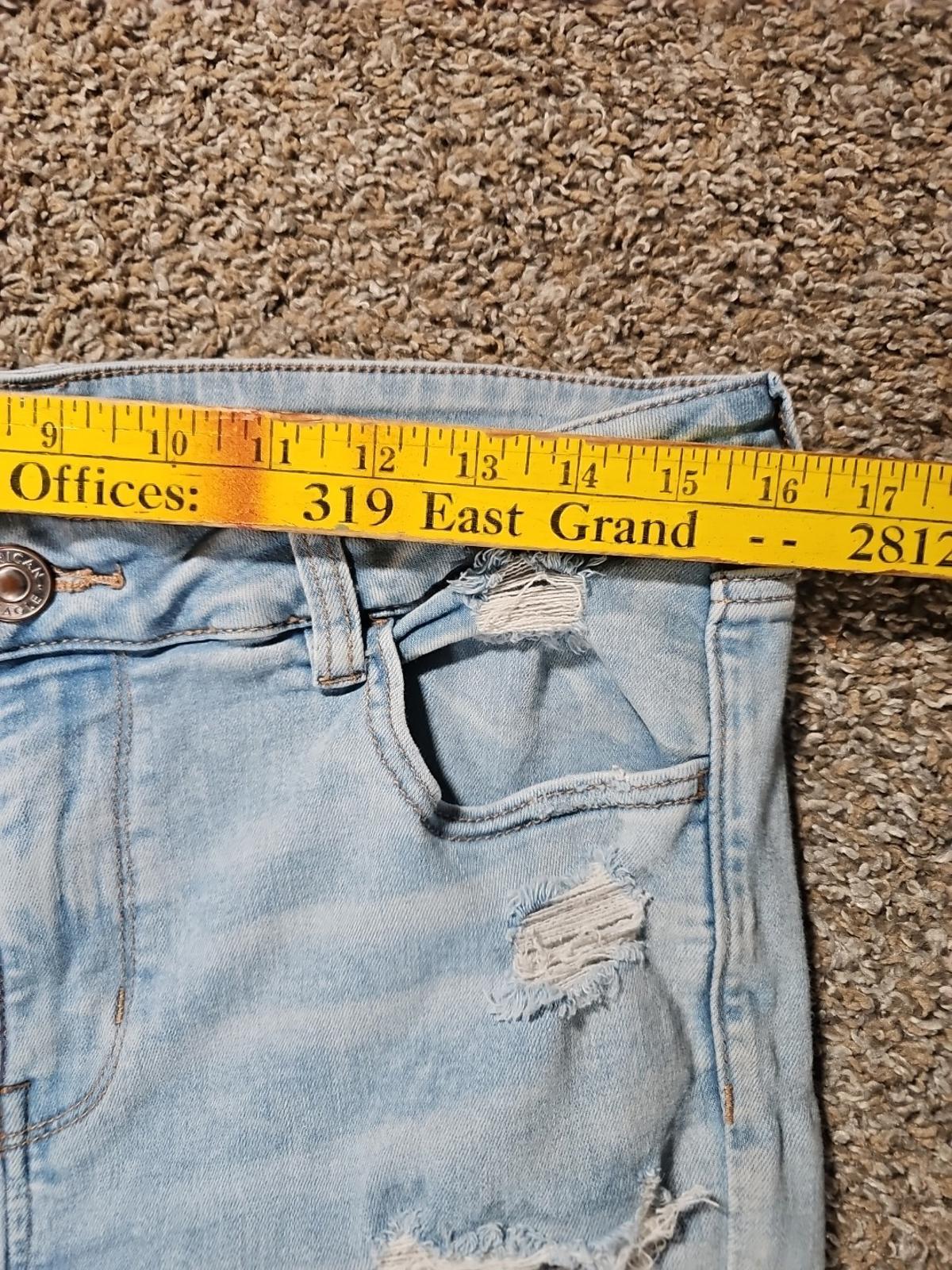 American Eagle Next Level Stretch Sz 16 Destroyed Jeans