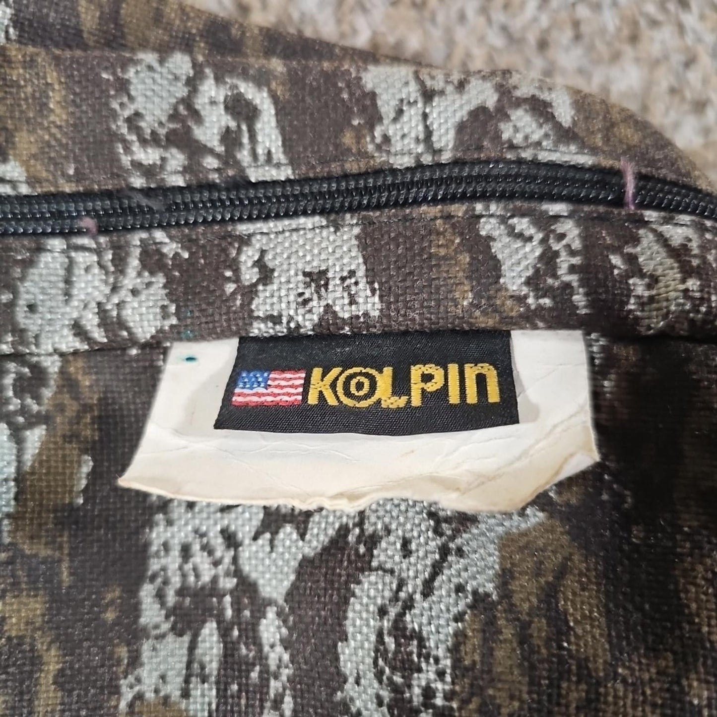 Kolpin Vintage Natural Bark Buckled Pack