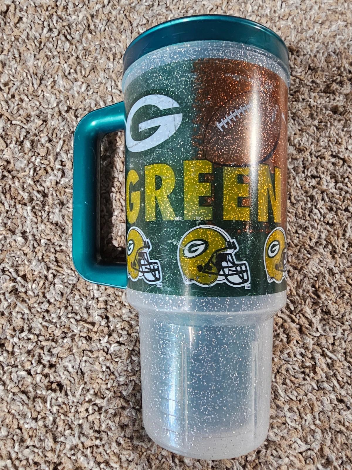Green Bay Packers Whirley Plastic Thermo Travel Mug Kwik Trip No Lid
