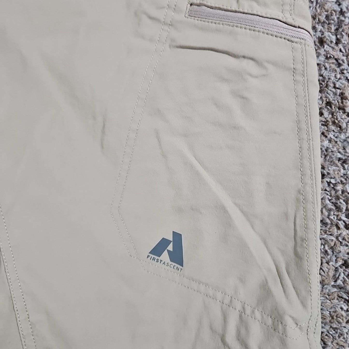 Eddie Bauer Cargo Shorts Mens 38 First Ascent Performance Hiking Nylon Stretch