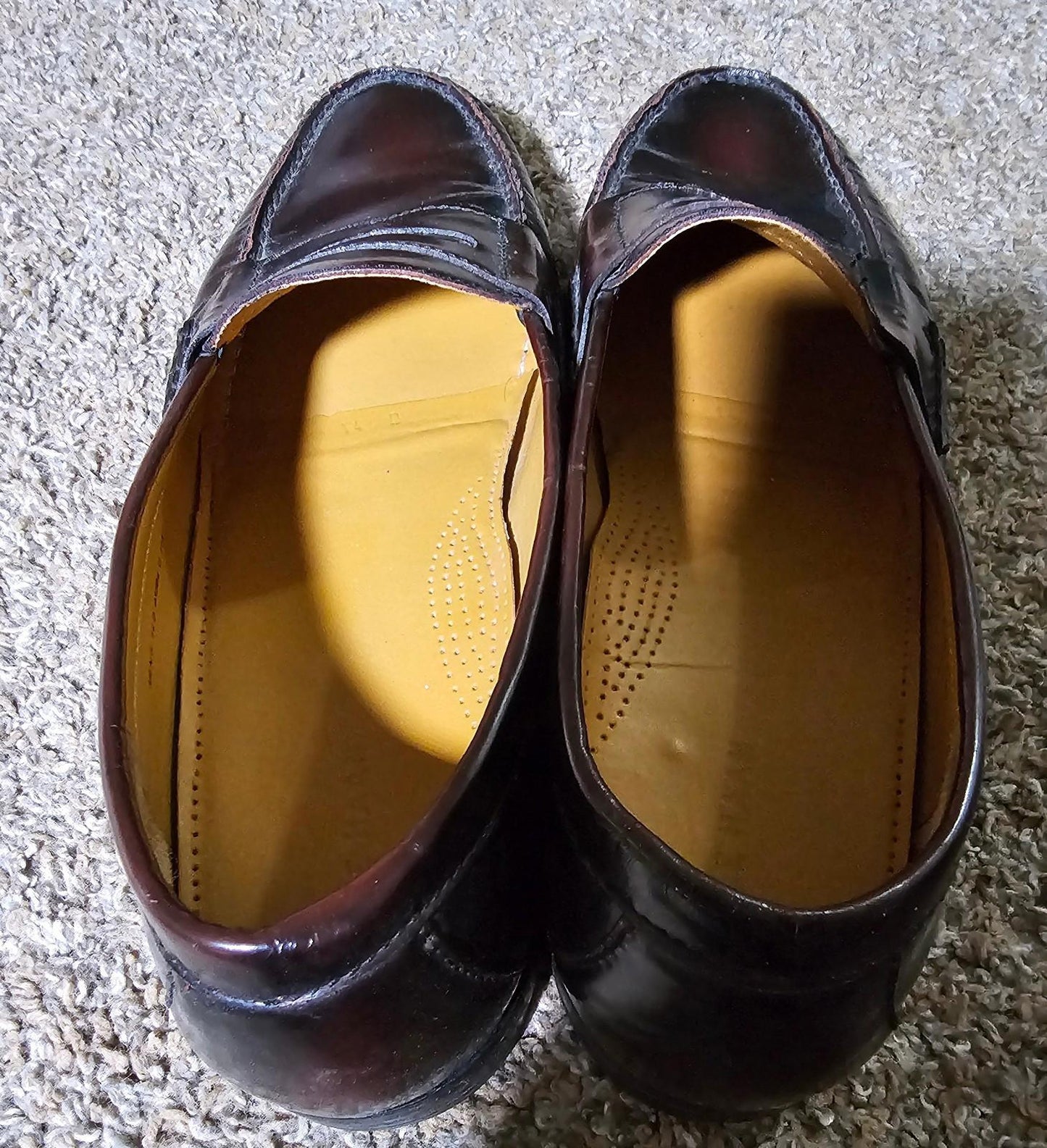 Cole Haan 03504 Burgundy Leather Slip-On Dress Loafers 14D