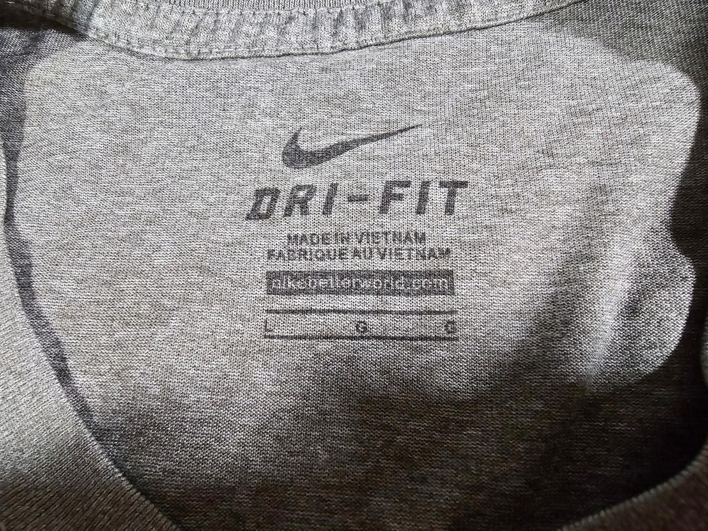 Edgewood Crusaders Nike DriFit tshirt Large Gray