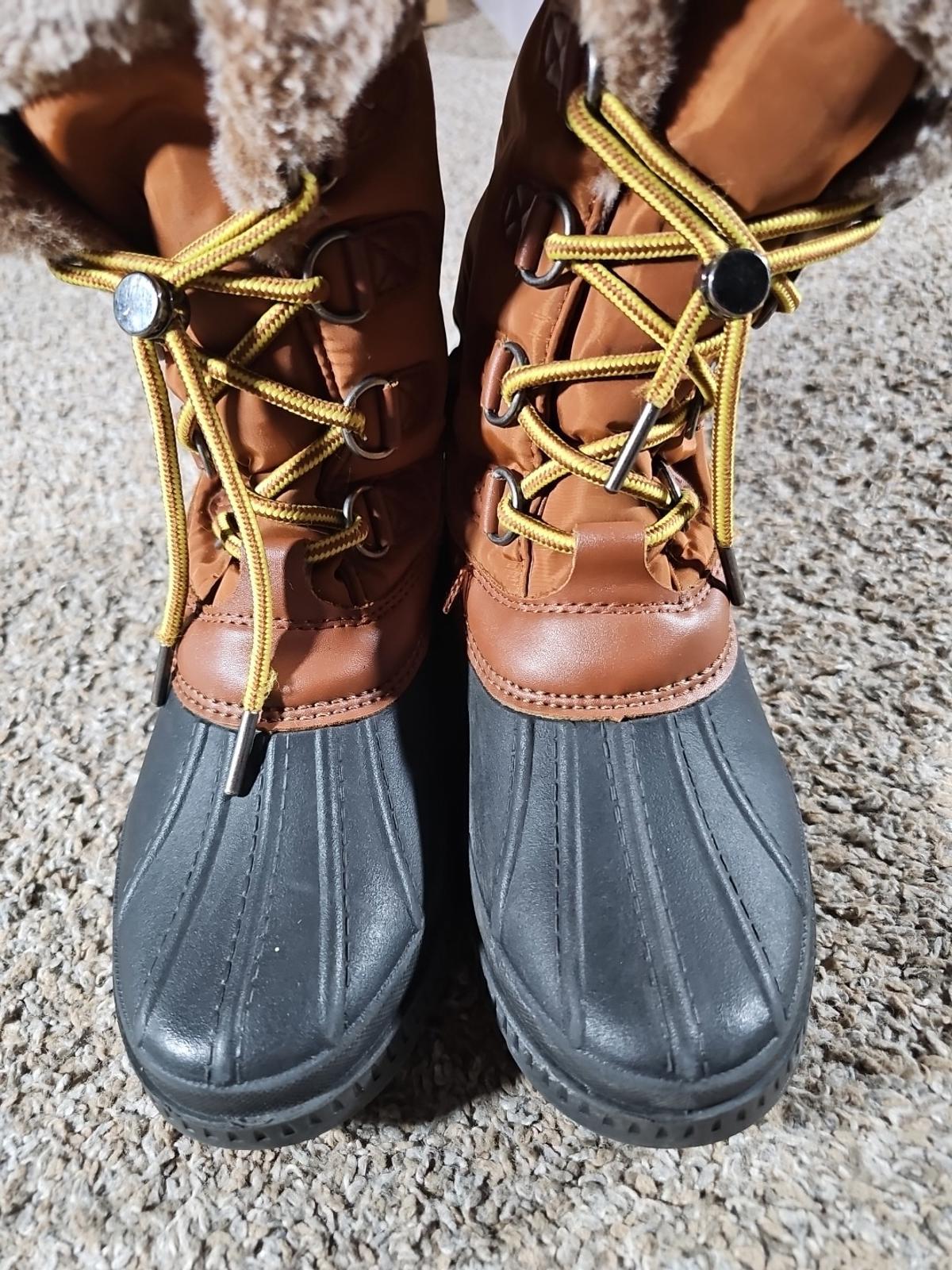 Time & Tru WMTT42CJ402 winter Boots